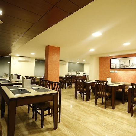 D Breeze Suites Devanahalli Luaran gambar