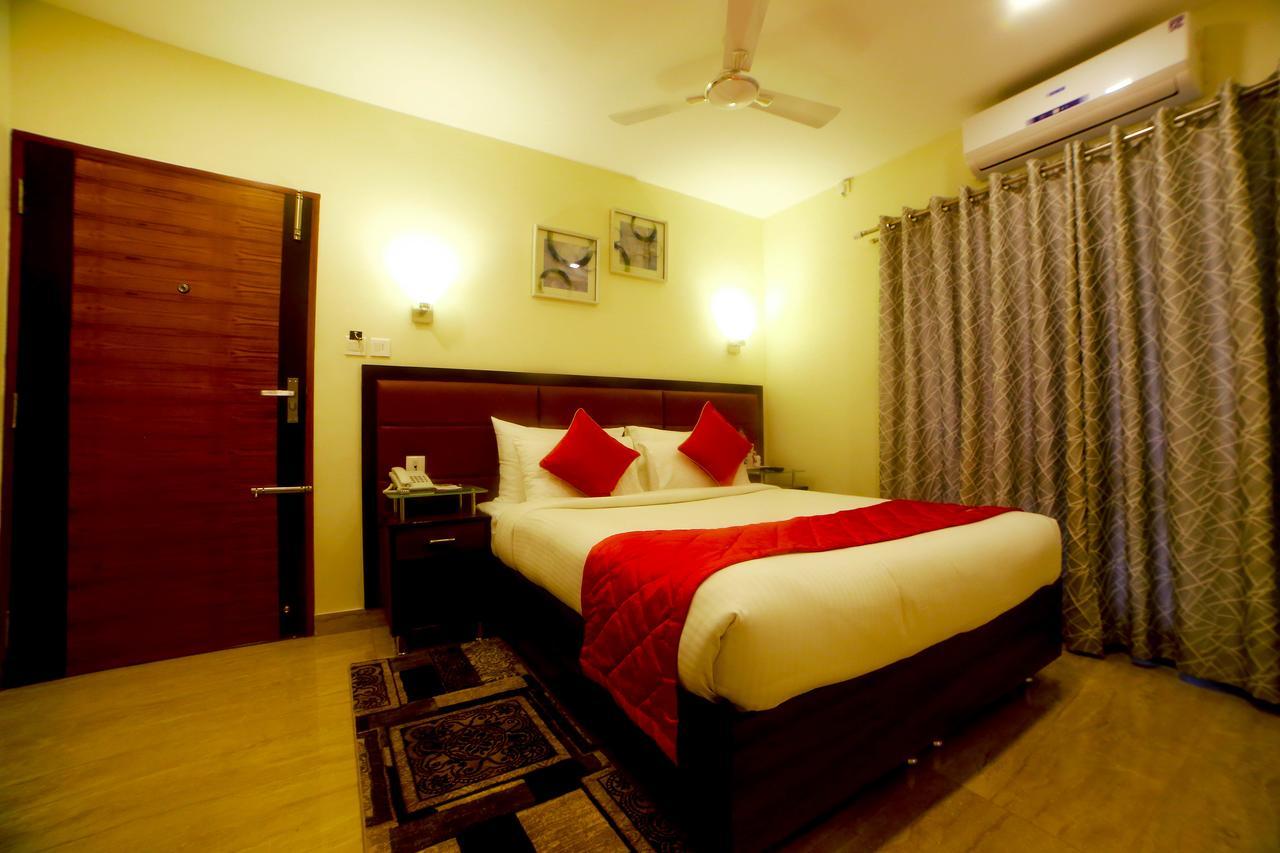D Breeze Suites Devanahalli Luaran gambar