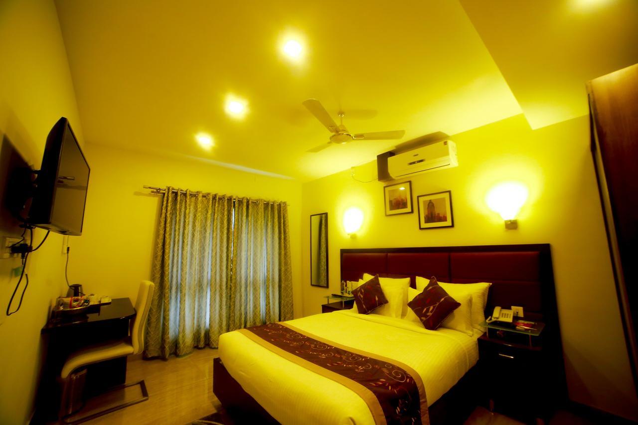 D Breeze Suites Devanahalli Bilik gambar