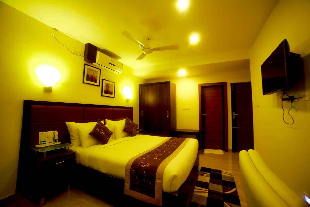 D Breeze Suites Devanahalli Bilik gambar